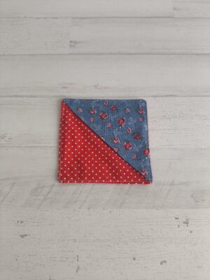 Marcapáginas flores rojas